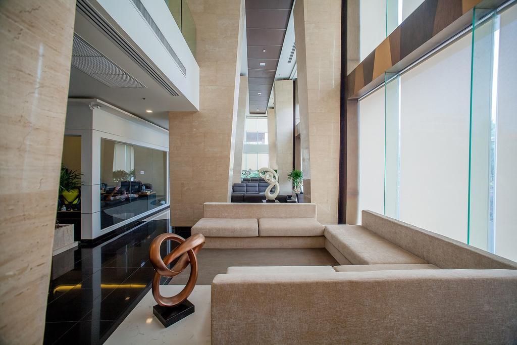 Peak Towers Condominium Pattaya Exterior photo
